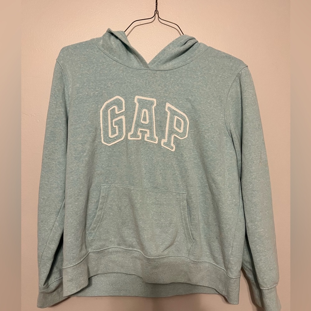 Gap sweatshirt